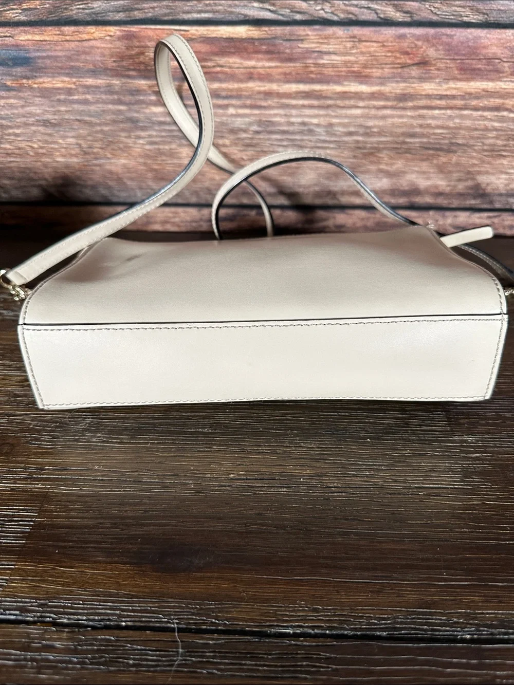 Kate Spade New York Montford Park Smooth Angelica crossbody bag